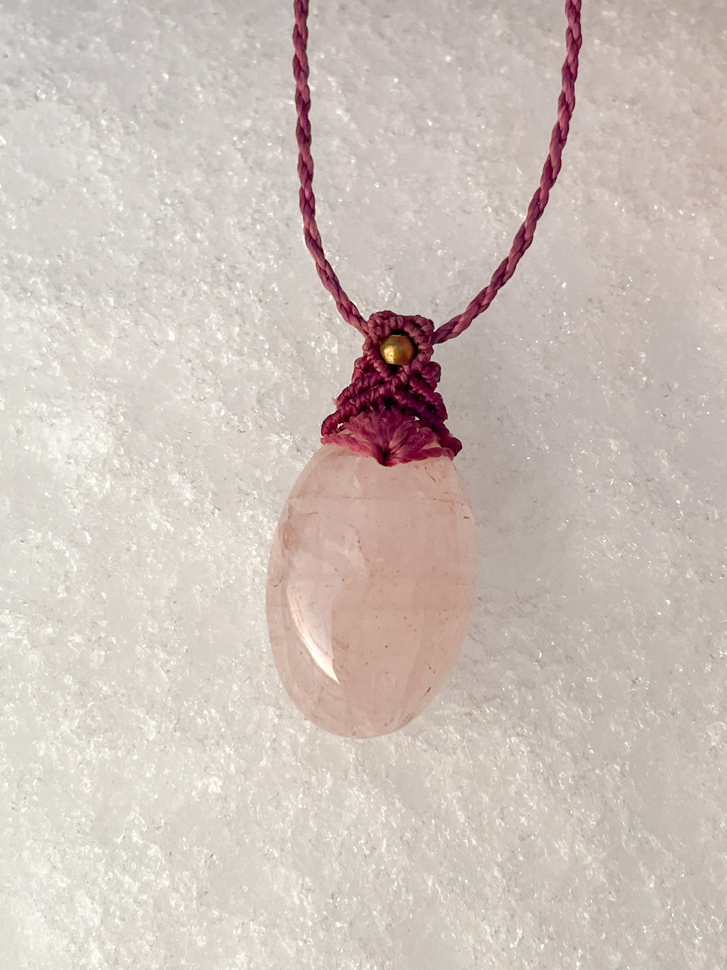 Pendentif macramé - Quartz Rose