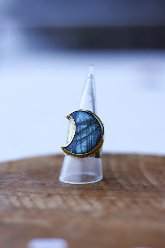 Trésors lunaires - bague labradorite