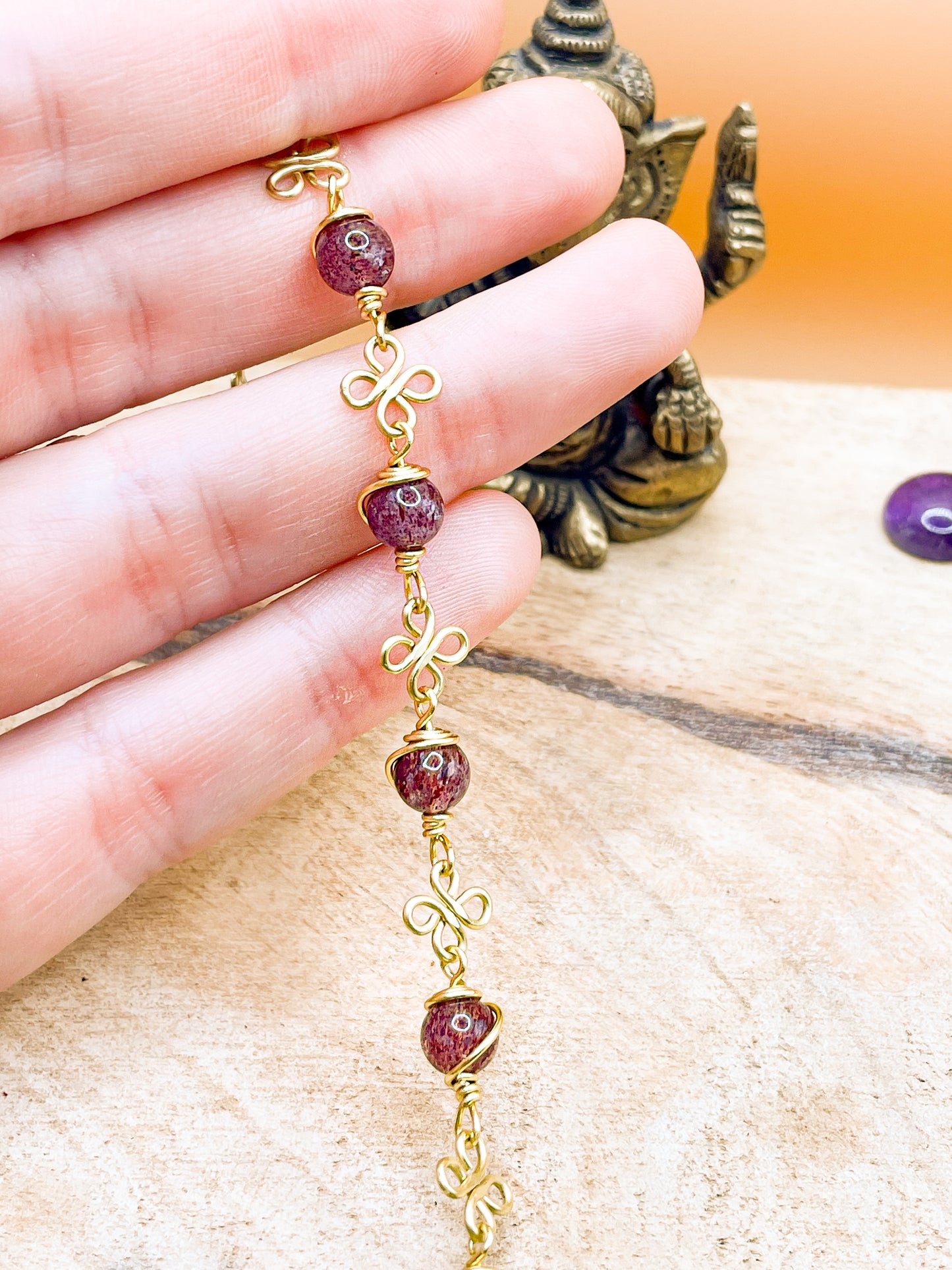Bracelet porte-bonheur - pierres taille moyennes 0,6mm