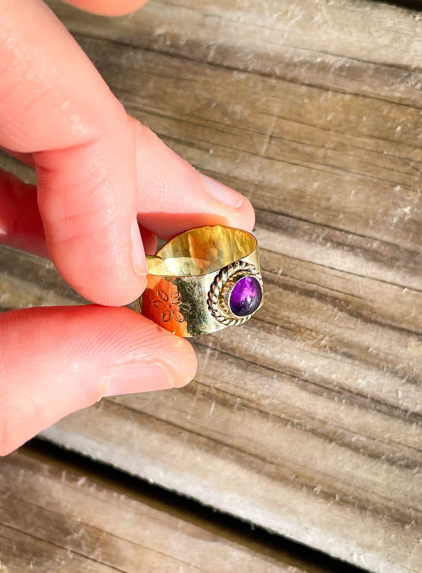 Trésors  violet - bague large ajustable - améthyste